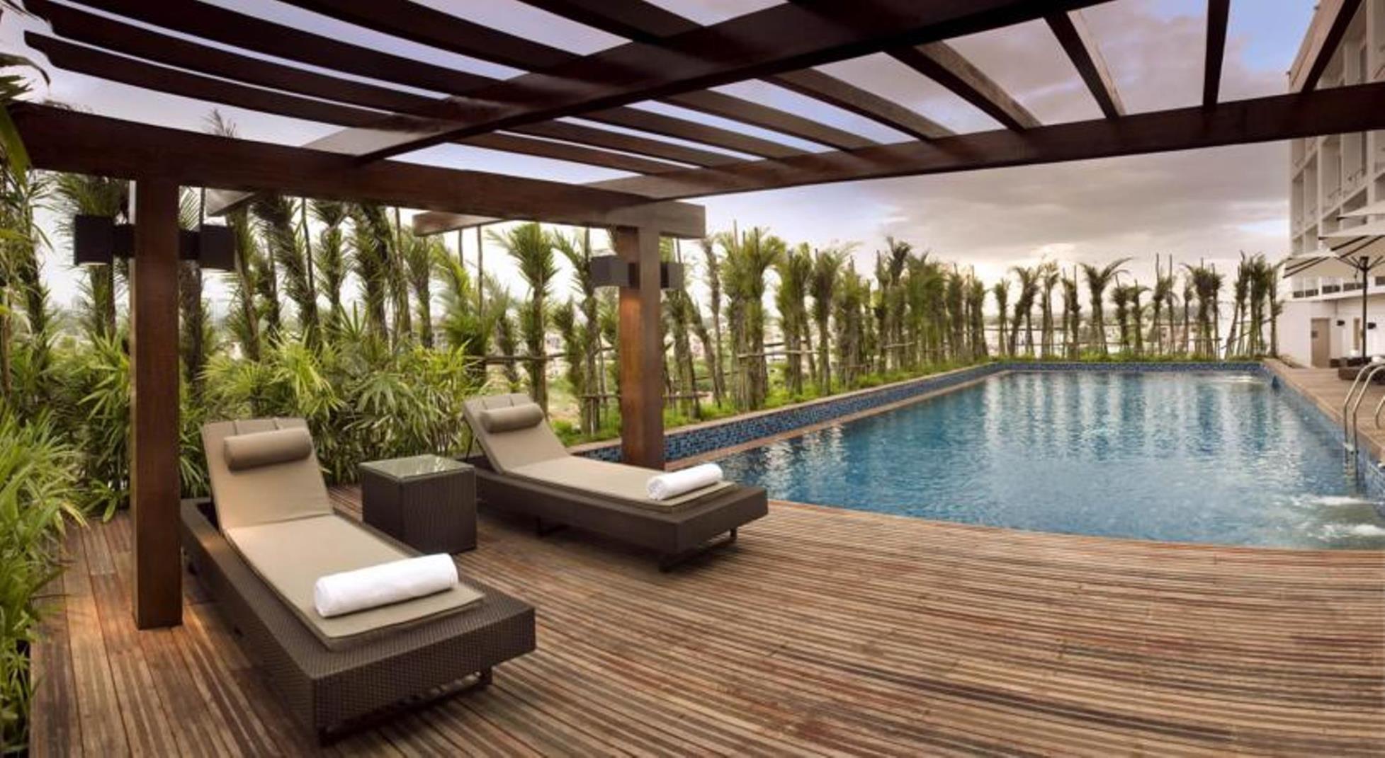 Radisson Blu Bengaluru Outer Ring Road Hotel Buitenkant foto